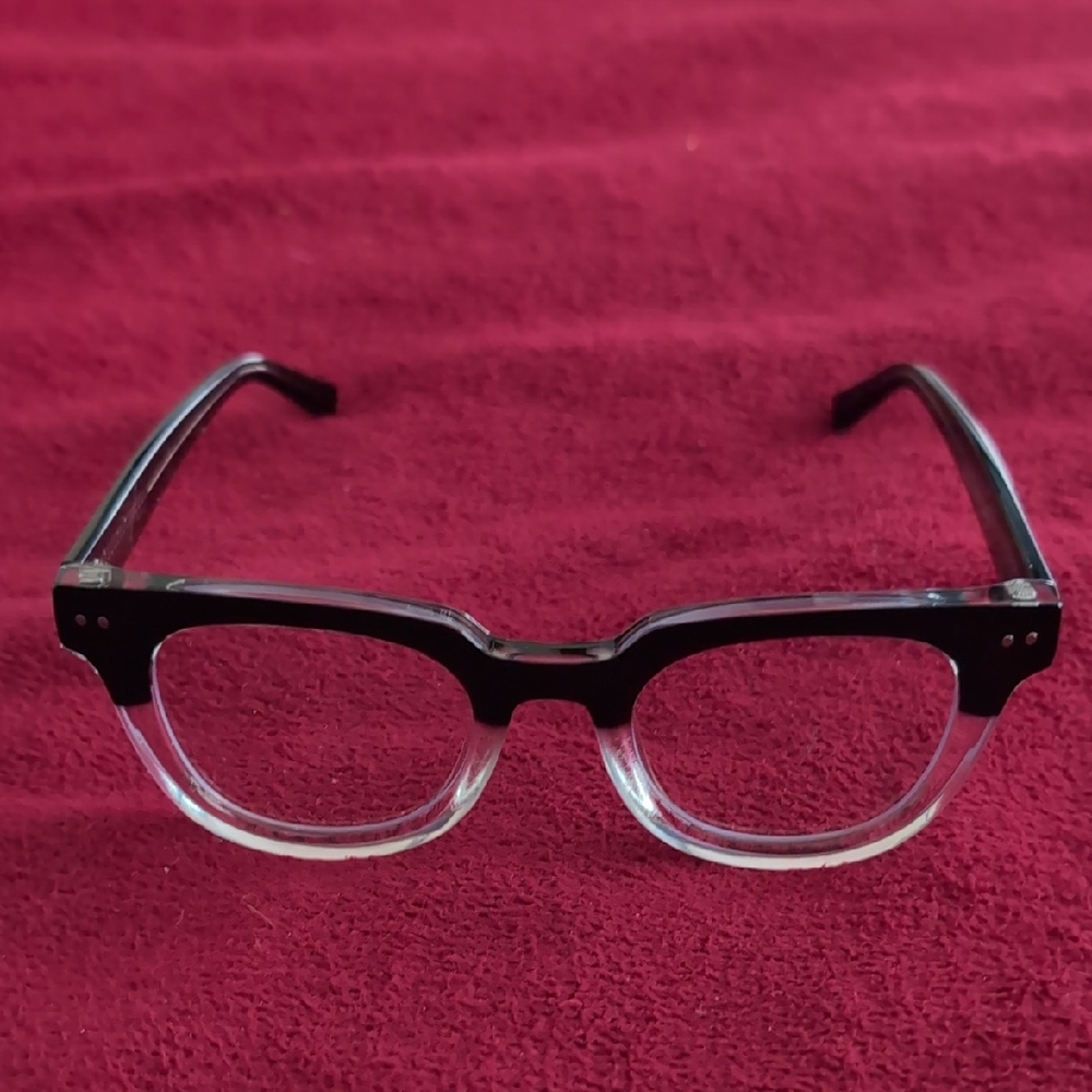 Black and Clear Eyeglasses